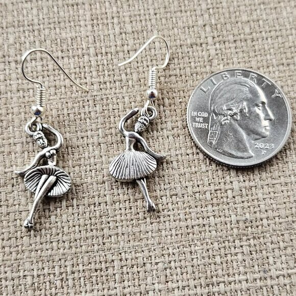 Dancing Lady Earrings Silver Tone Drop Down Ear Fashion Jewelry Vintage style - Picture 8 of 8